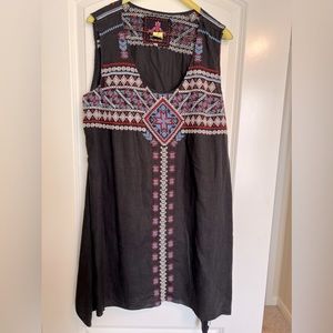 Johnny Was sleeveless tunic. Black with embroidered front and back. Size XL